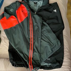 ONLY NIKE JACKET AVAILABLE MENS SIZE L